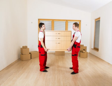 Residential moving truck support for a flat or house in Palmers Green